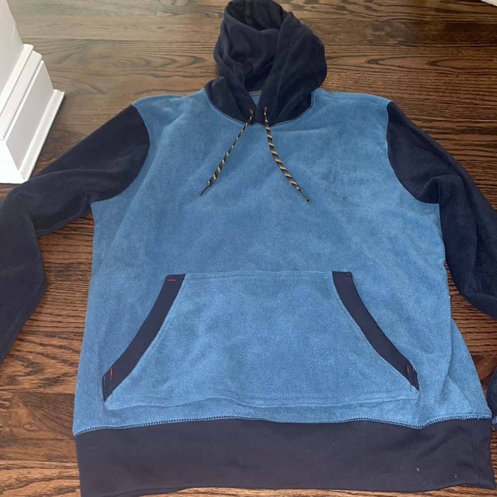 Men’s fleece hoodie